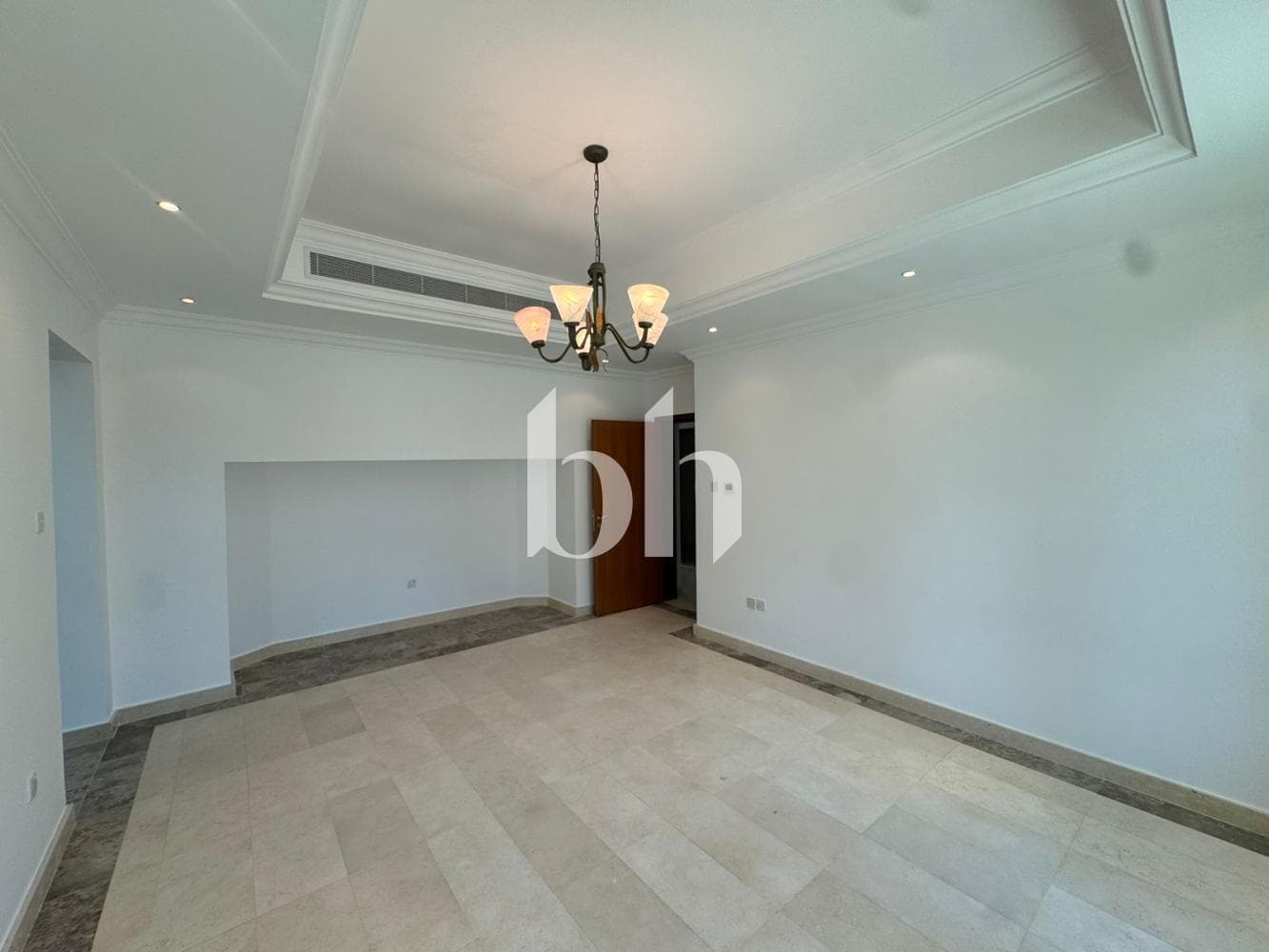 4 Bedroom Villa in Cluster 09 - photo 2