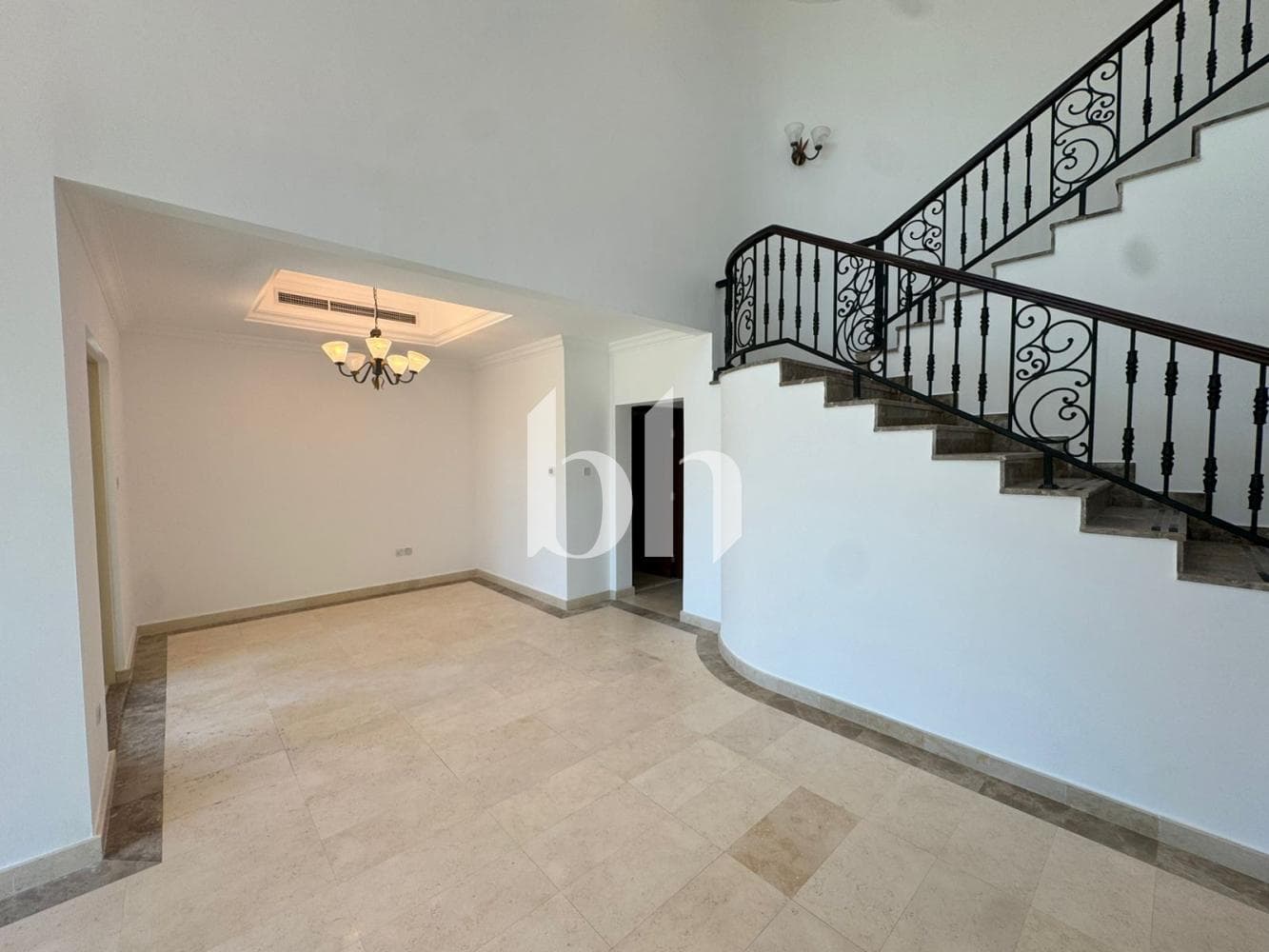 4 Bedroom Villa in Cluster 09 - photo 1
