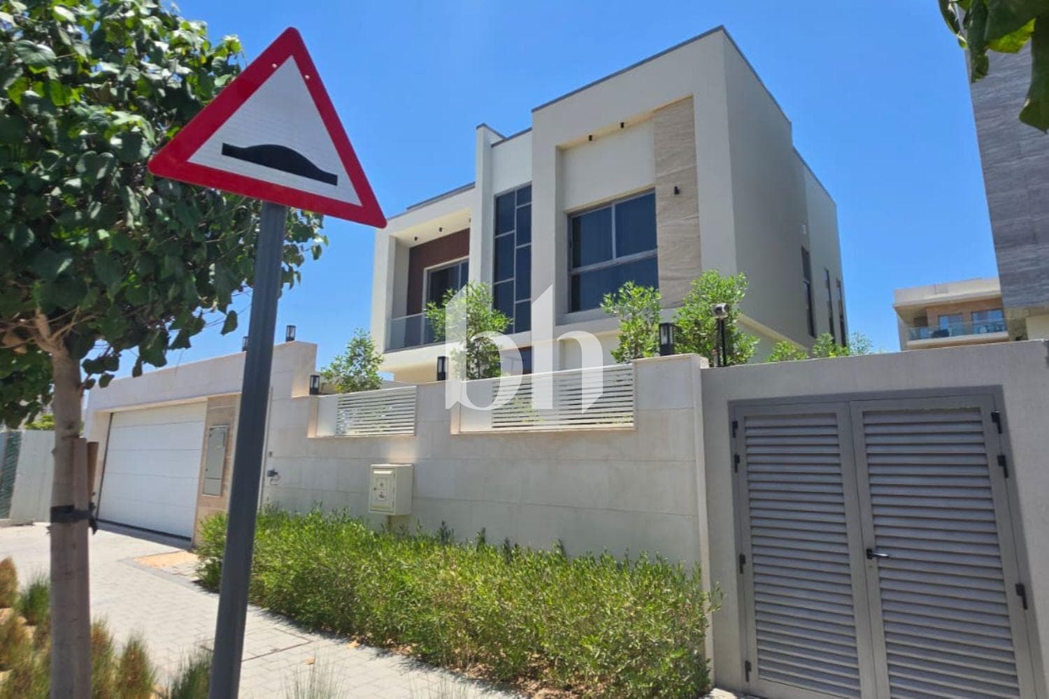 4 Bedroom Villa in Al Zahia 6 - photo 1