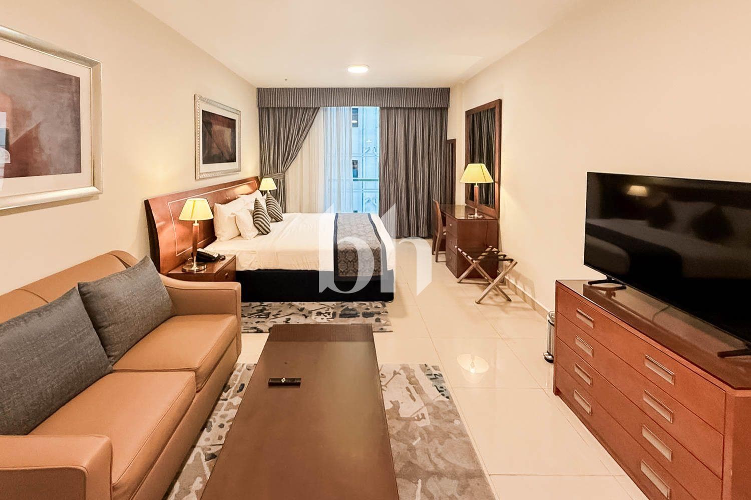 Studio Apartment in Golden Sands 3 Hotel Apartments - photo 1