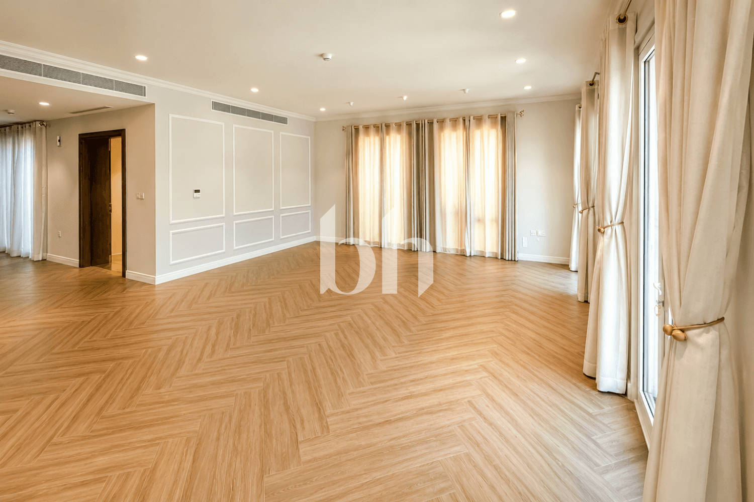 4 Bedroom Townhouse in Sur La Mer 1 - photo 1