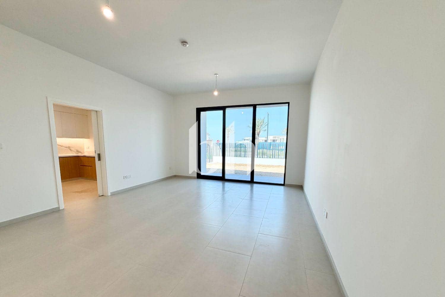 3 Bedroom Townhouse in Jebel Ali Village Townhouses - photo 1