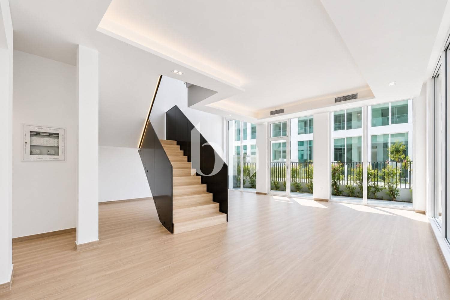4 Bedroom Townhouse in Ixora 2 - photo 2
