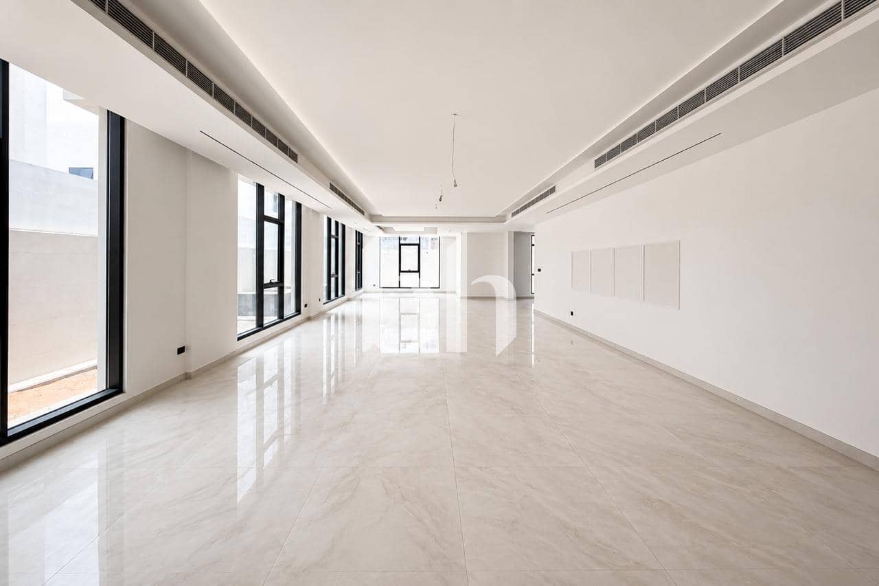 6 Bedroom Villa in Al Warqa'a 2 Villas - photo 2