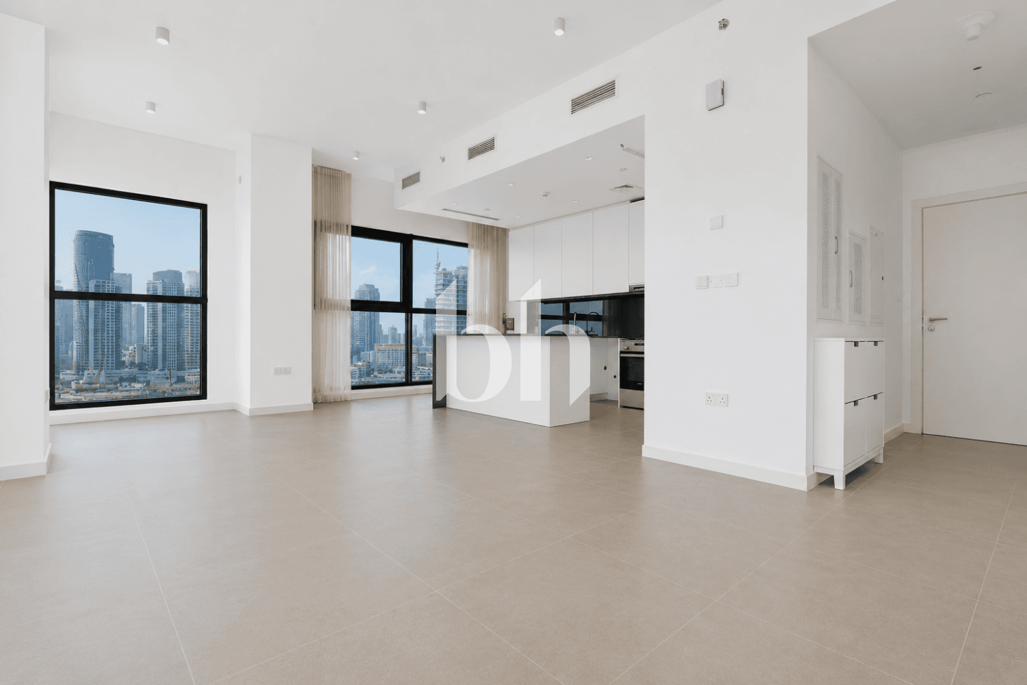 1 Bedroom Apartment in Pixel - photo 2