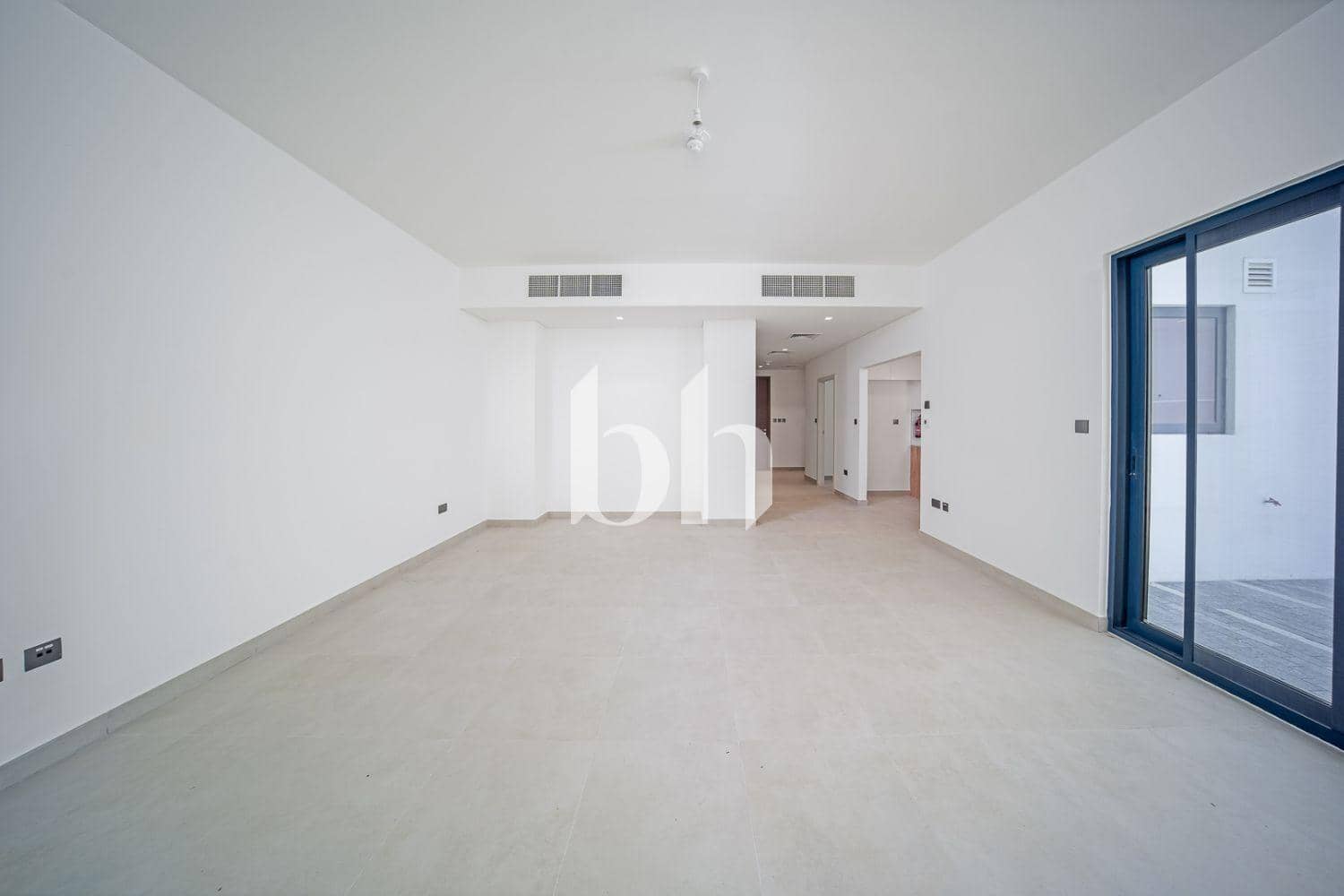 4 Bedroom Villa in Noya 1 - photo 1