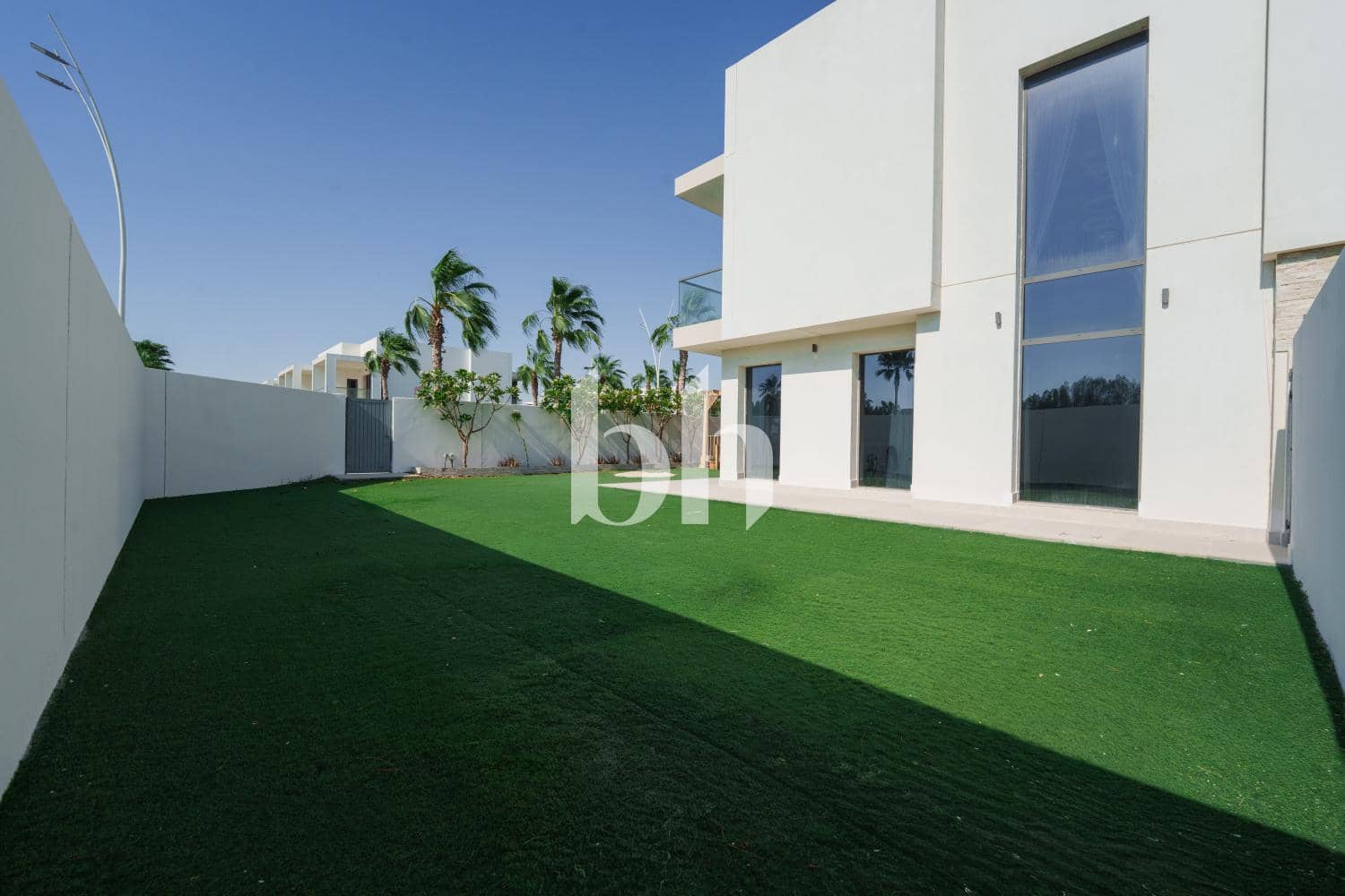 4 Bedroom Villa in Aspens - photo 2