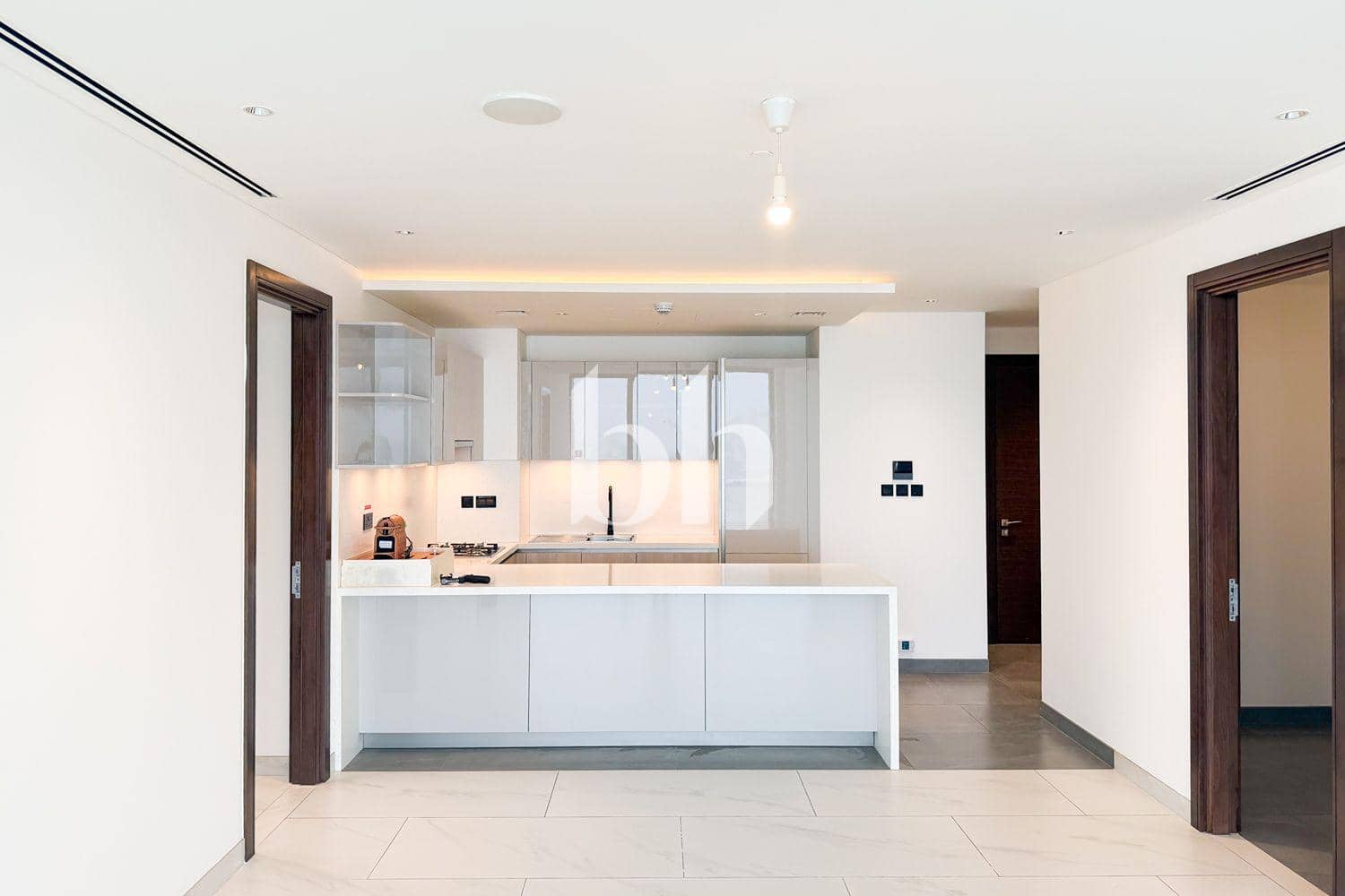 3 Bedroom Apartment in The Crest Tower A