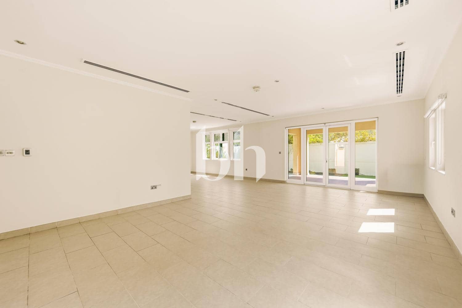 3 Bedroom Villa in District 7 Regional - photo 1