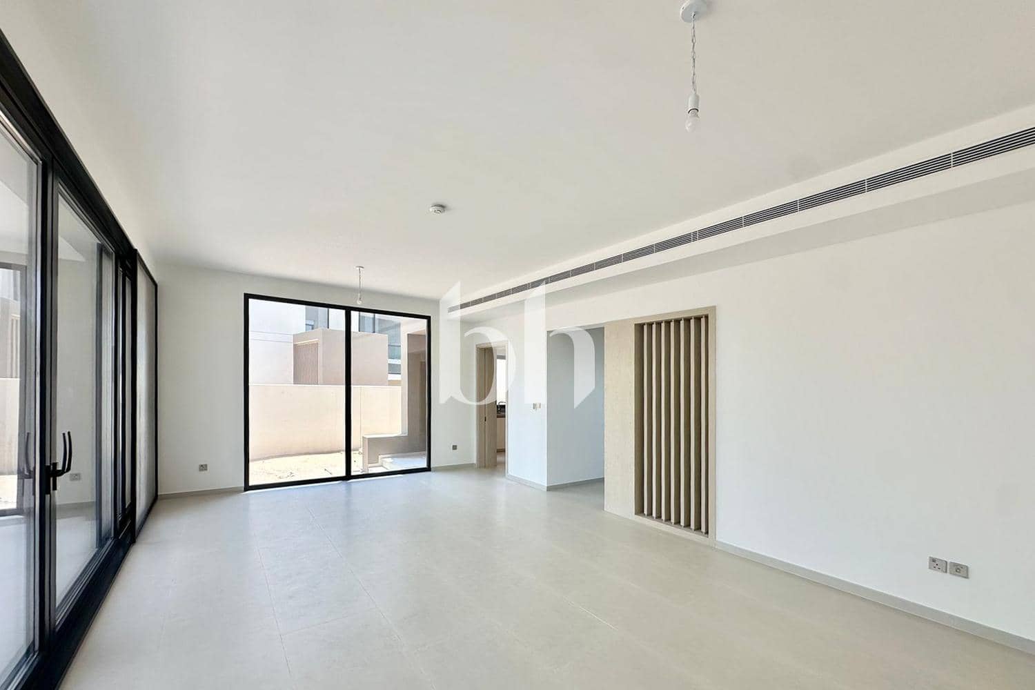 4 Bedroom Villa in Jebel Ali Village Villas - photo 2