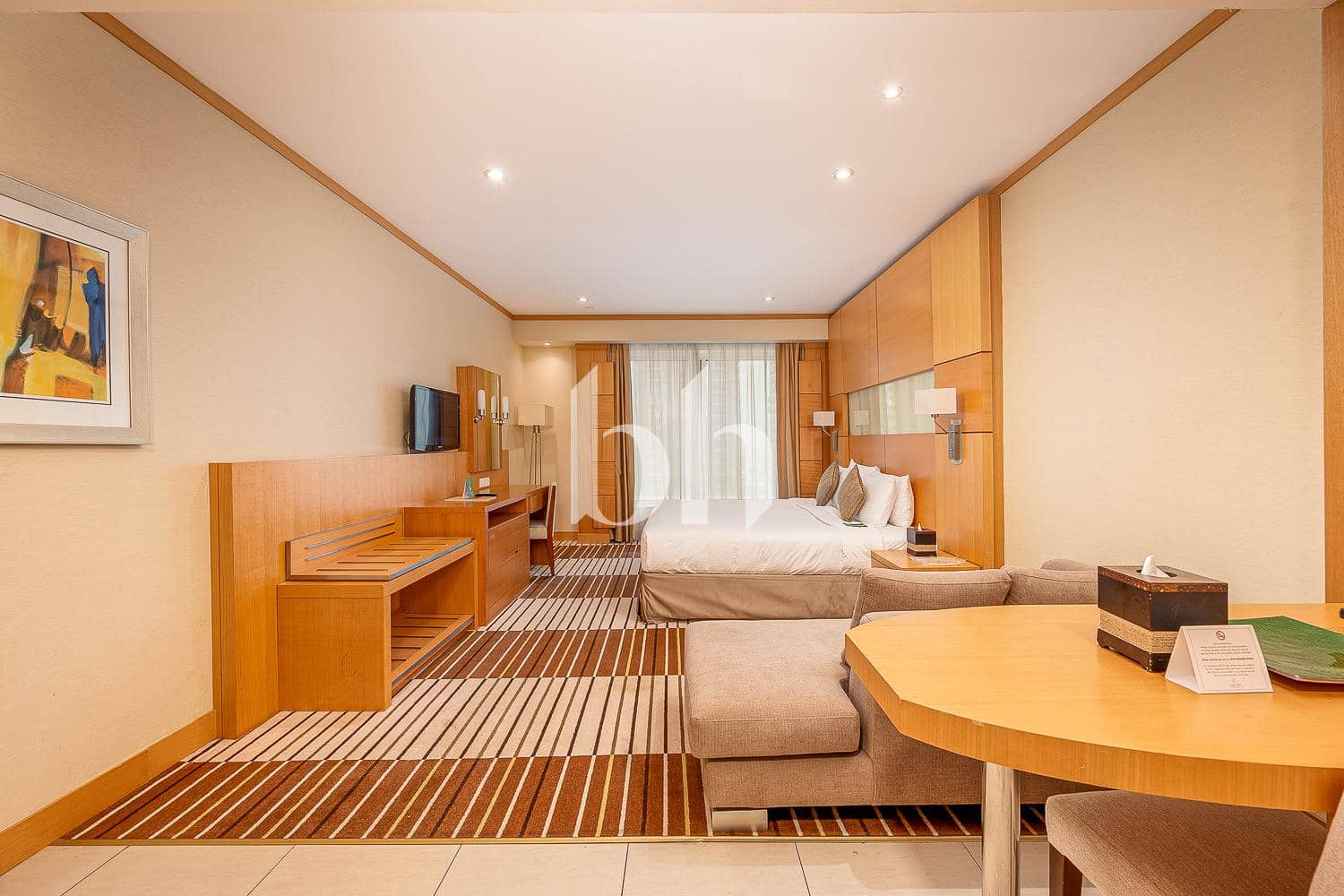 1 Bedroom Apartment in The Carlton Downtown Hotel - photo 1