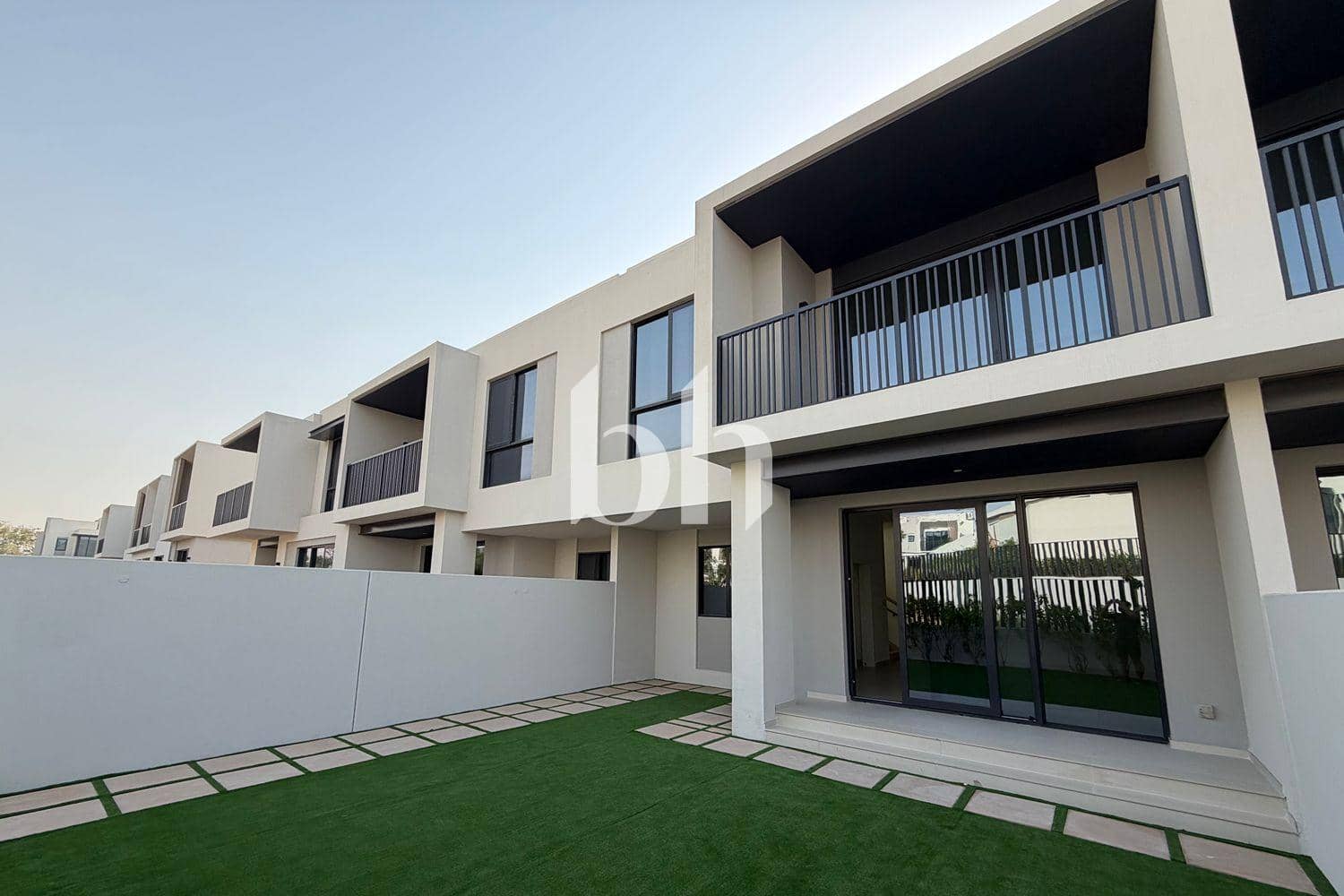3 Bedroom Townhouse in Jebel Ali Village Townhouses - photo 1