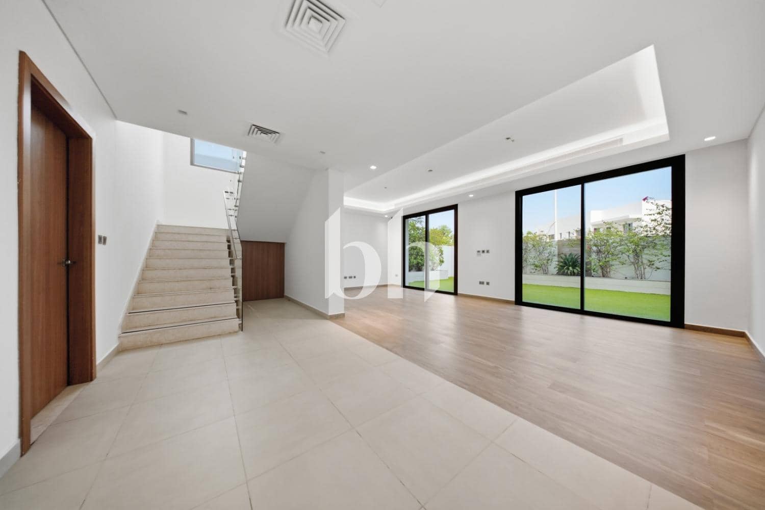 4 Bedroom Villa in Aspens - photo 1