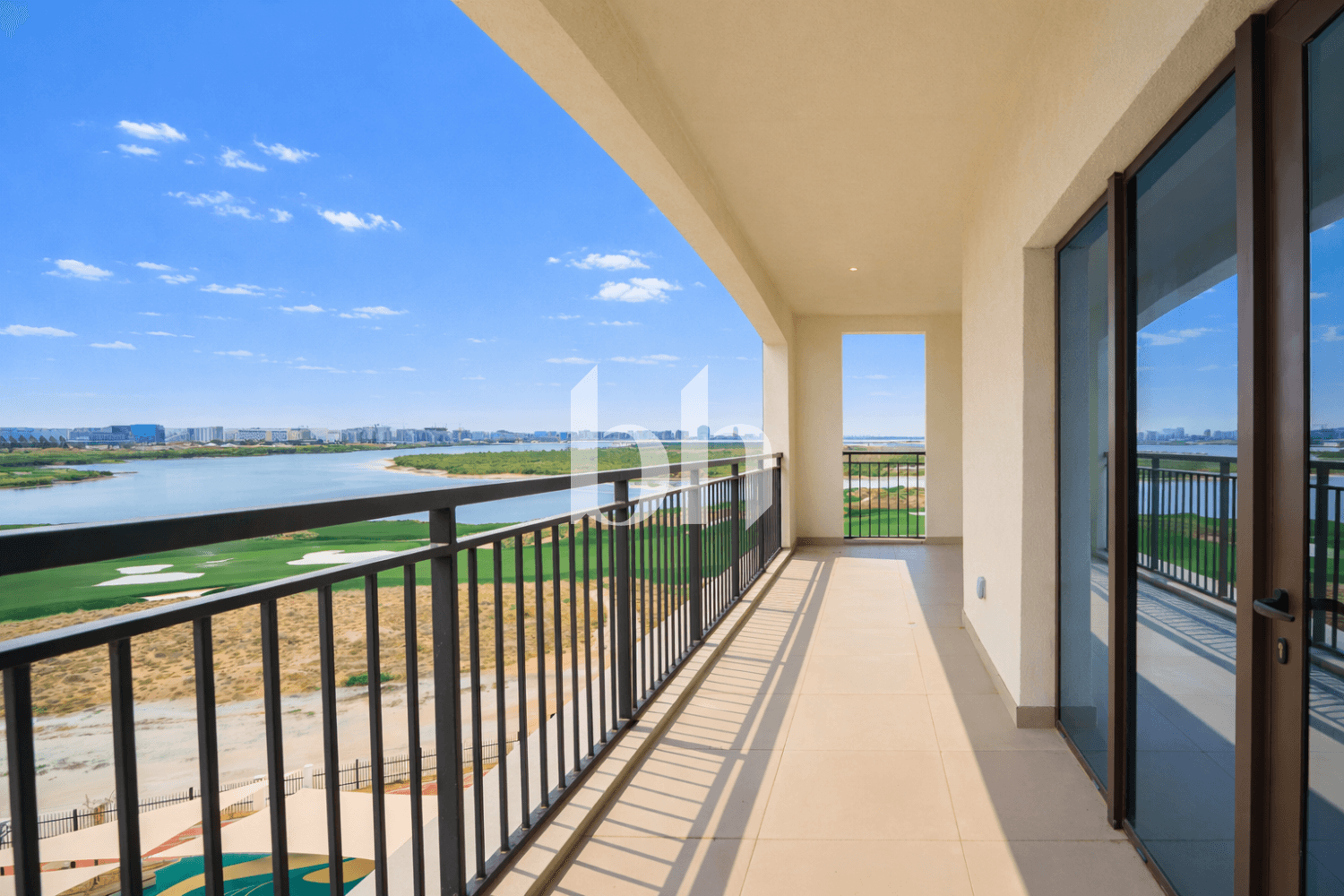 2 Bedroom Apartment in Views G