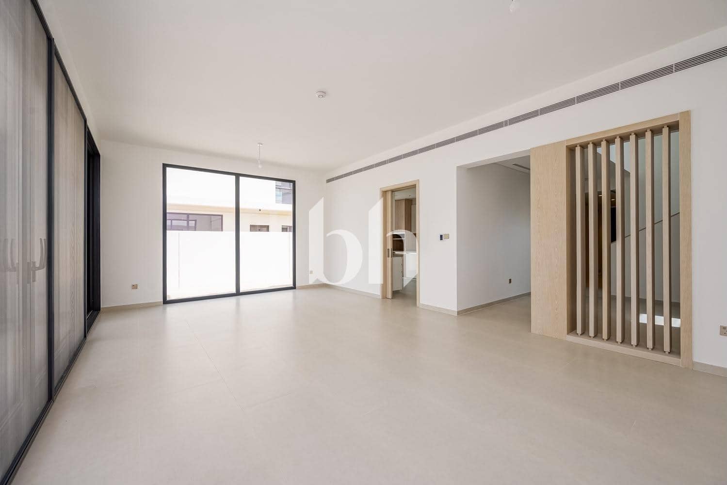 4 Bedroom Villa in Jebel Ali Village Villas - photo 1