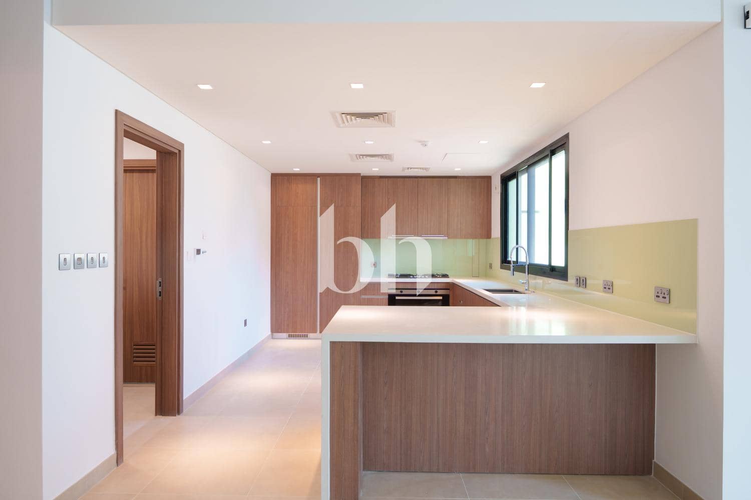 3 Bedroom Townhouse in The Magnolias - photo 2