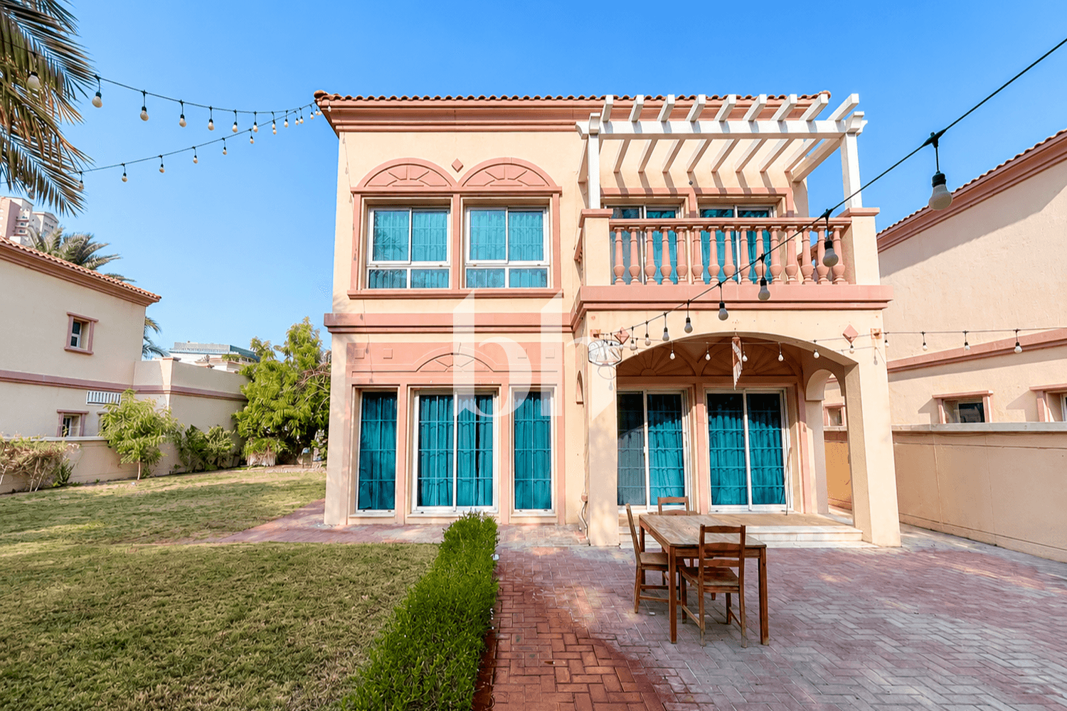 2 Bedroom Villa in District 4H