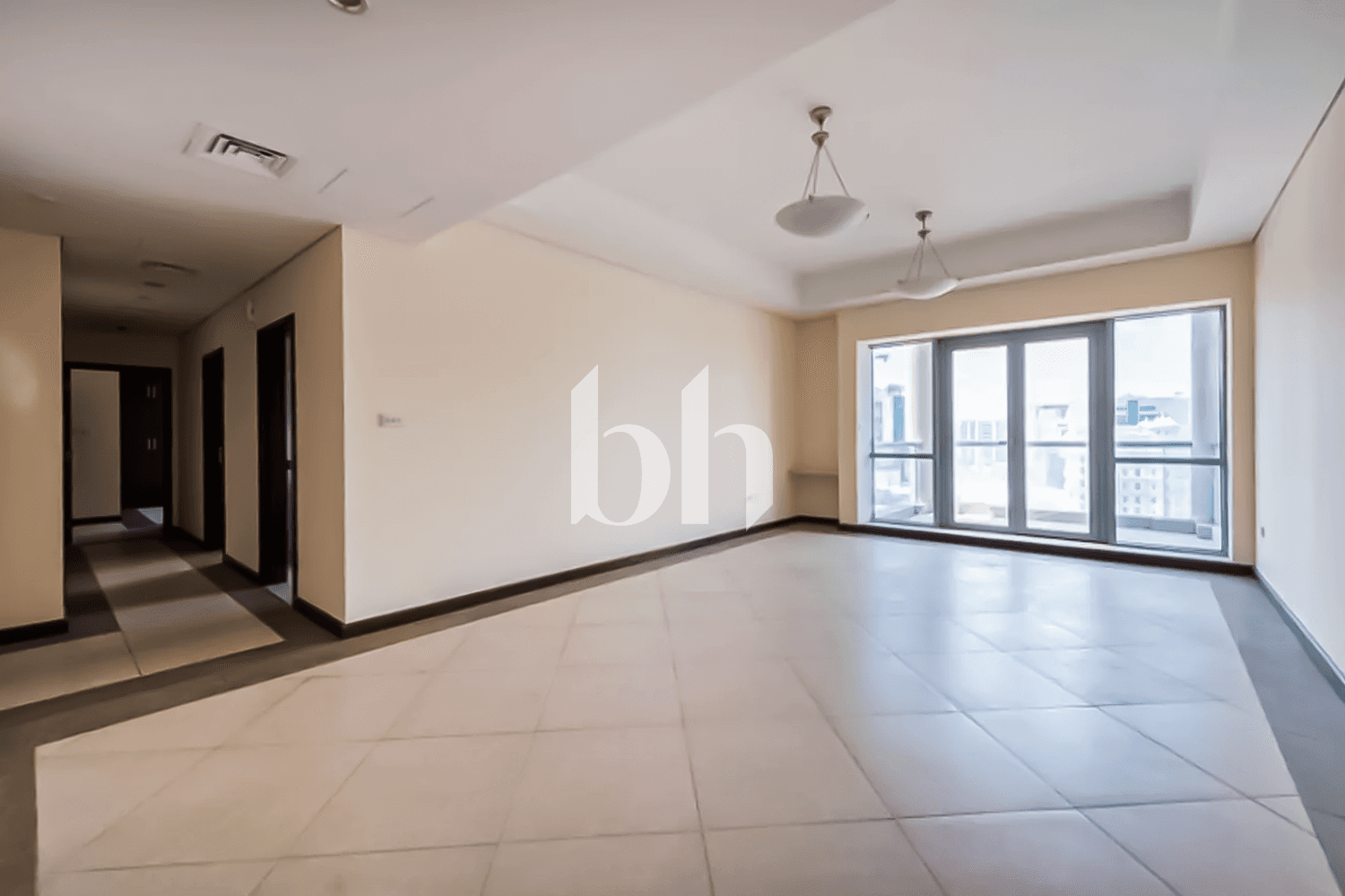 2 Bedroom Apartment in Port Saeed Building - photo 2