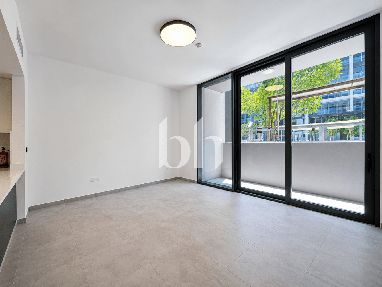 1 Bedroom Apartment in Nasaq - photo 2