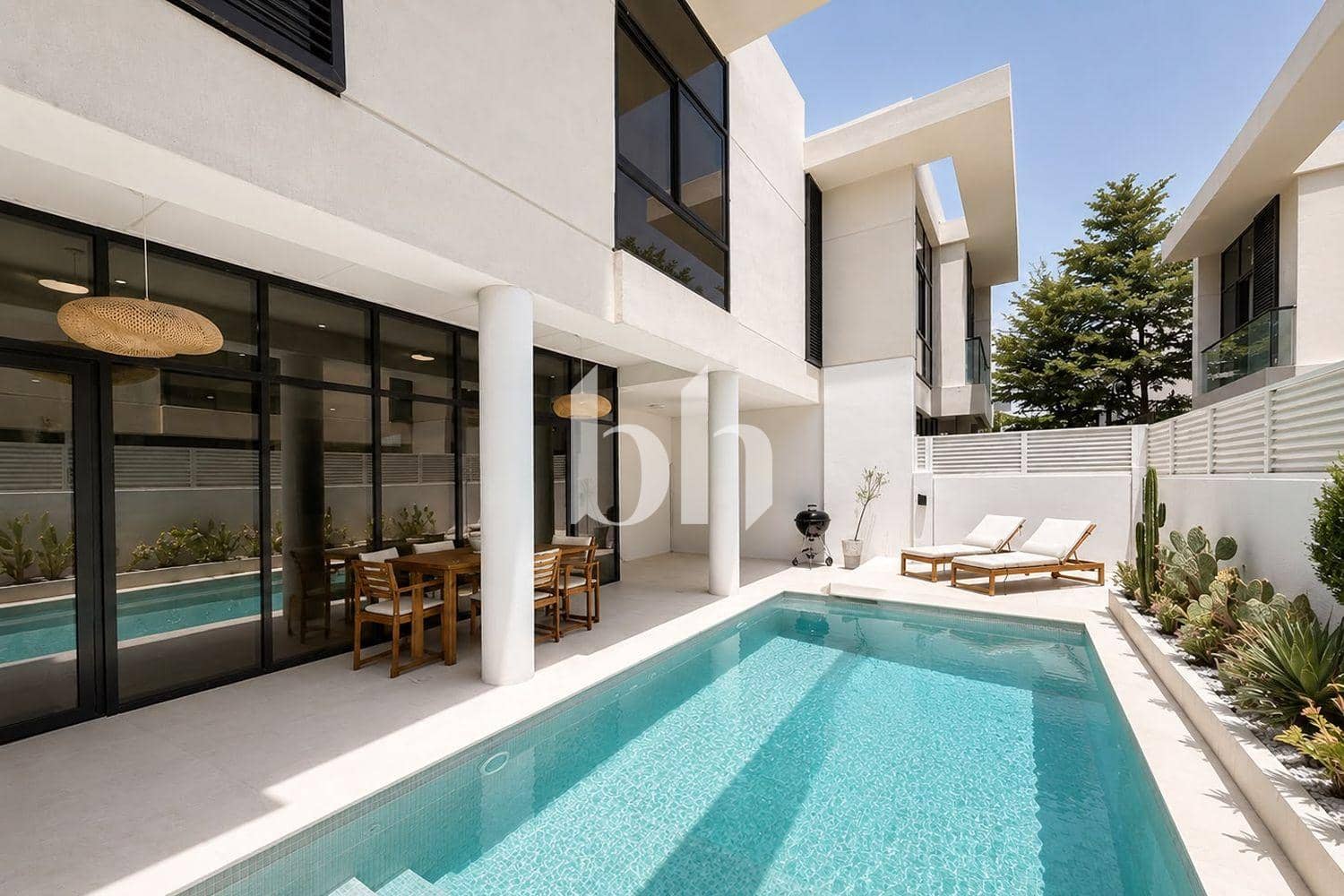 3 Bedroom Villa in Rochester