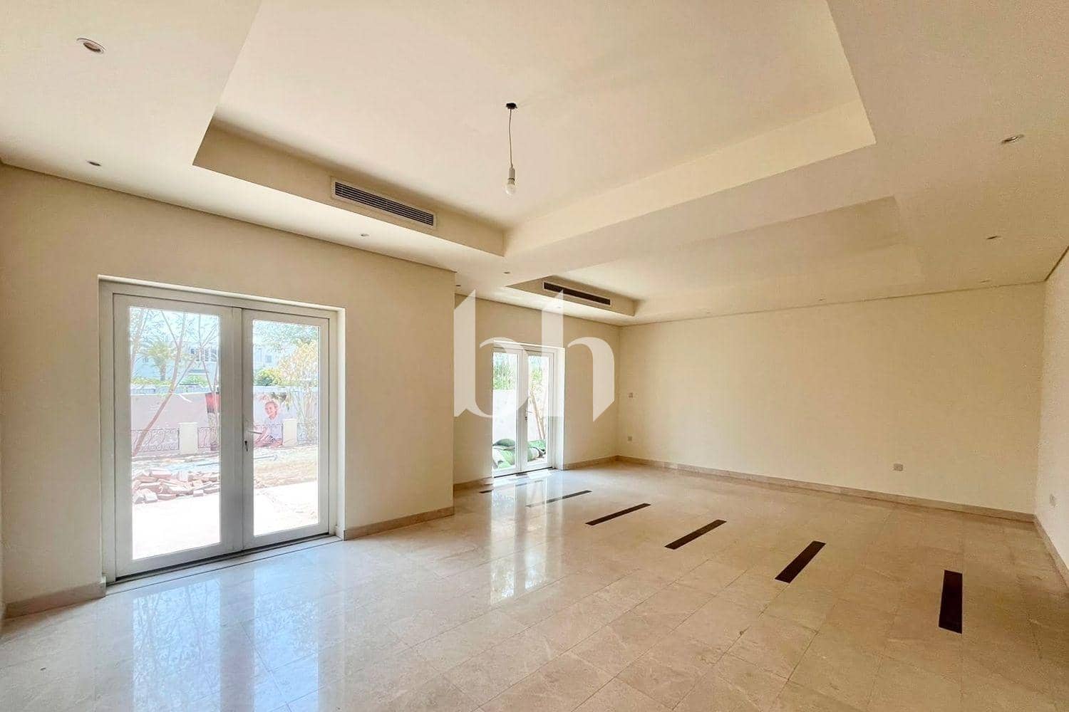 3 Bedroom Townhouse in Quortaj 1 Zone R - photo 2