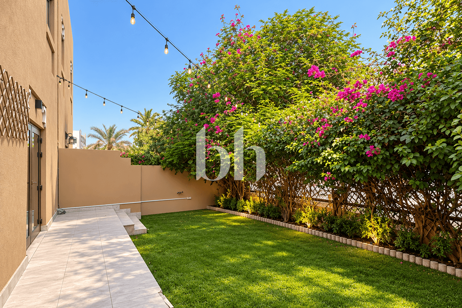 3 Bedroom Townhouse in Dubai Style Zone D - photo 1