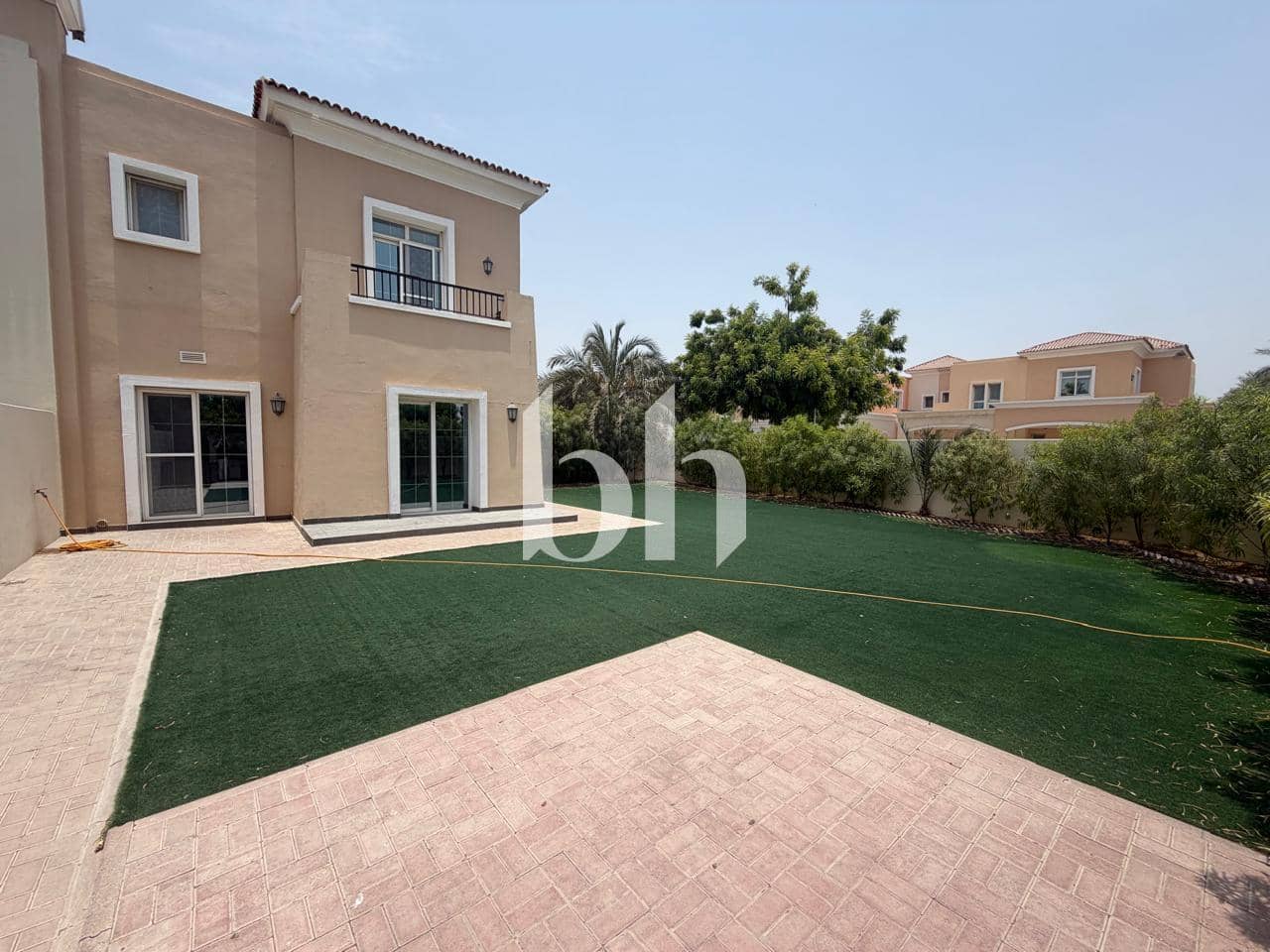 4 Bedroom Townhouse in Al Reem 1 - photo 1