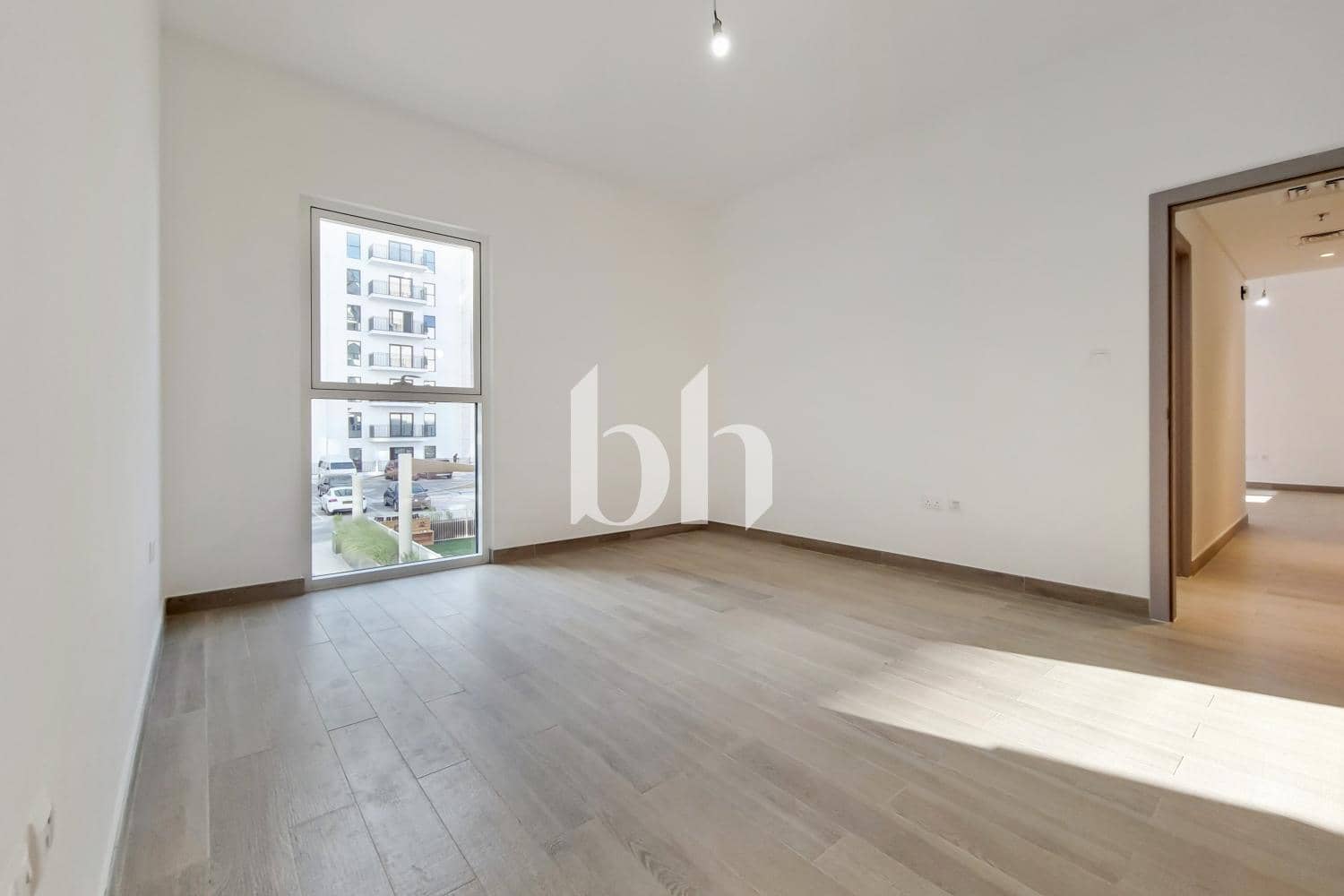 2 Bedroom Apartment in Waters Edge - photo 2