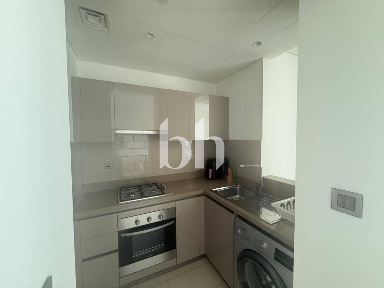 Studio Apartment in Hartland Greens 2 - photo 1