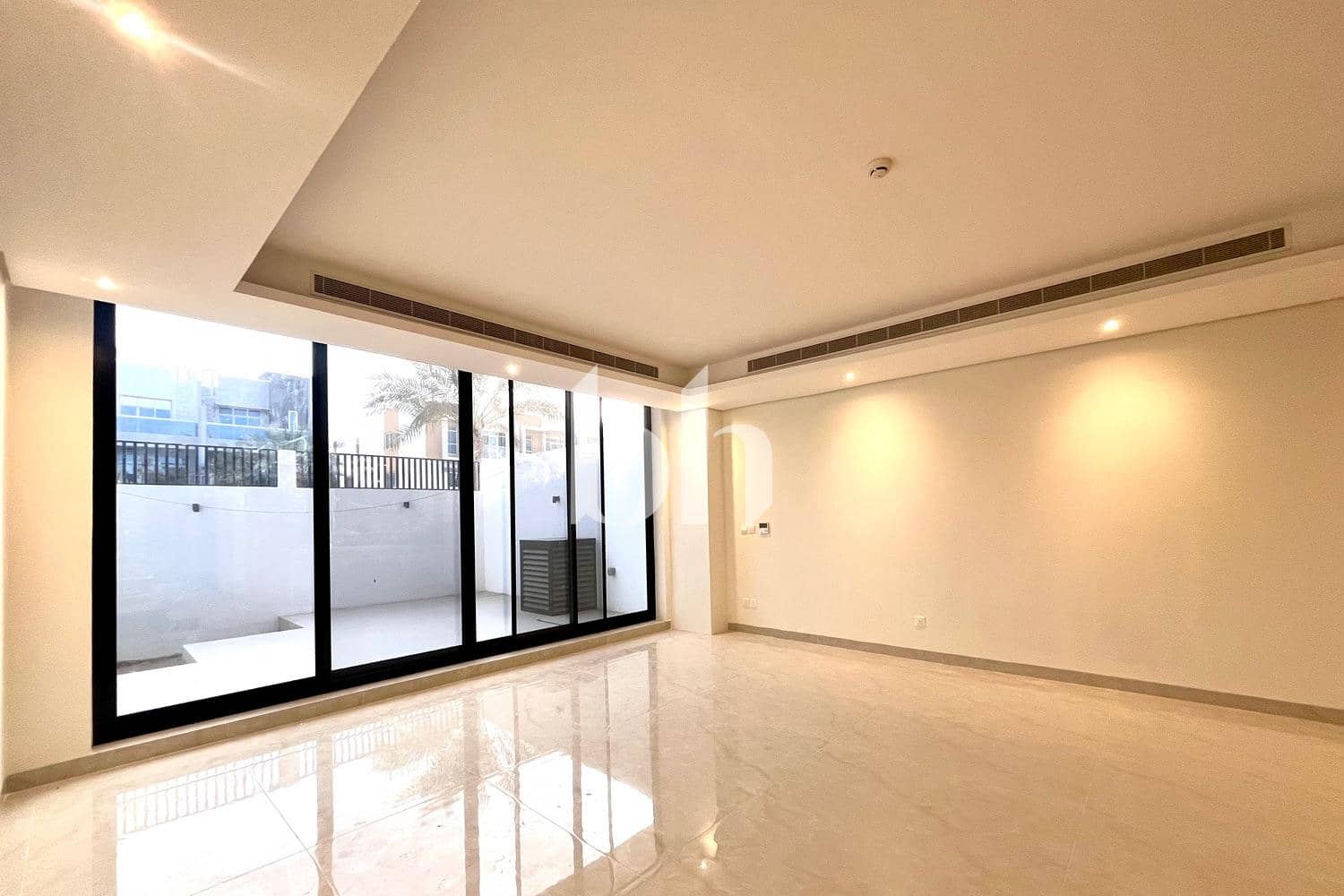 4 Bedroom Townhouse in Al Furjan West - photo 1