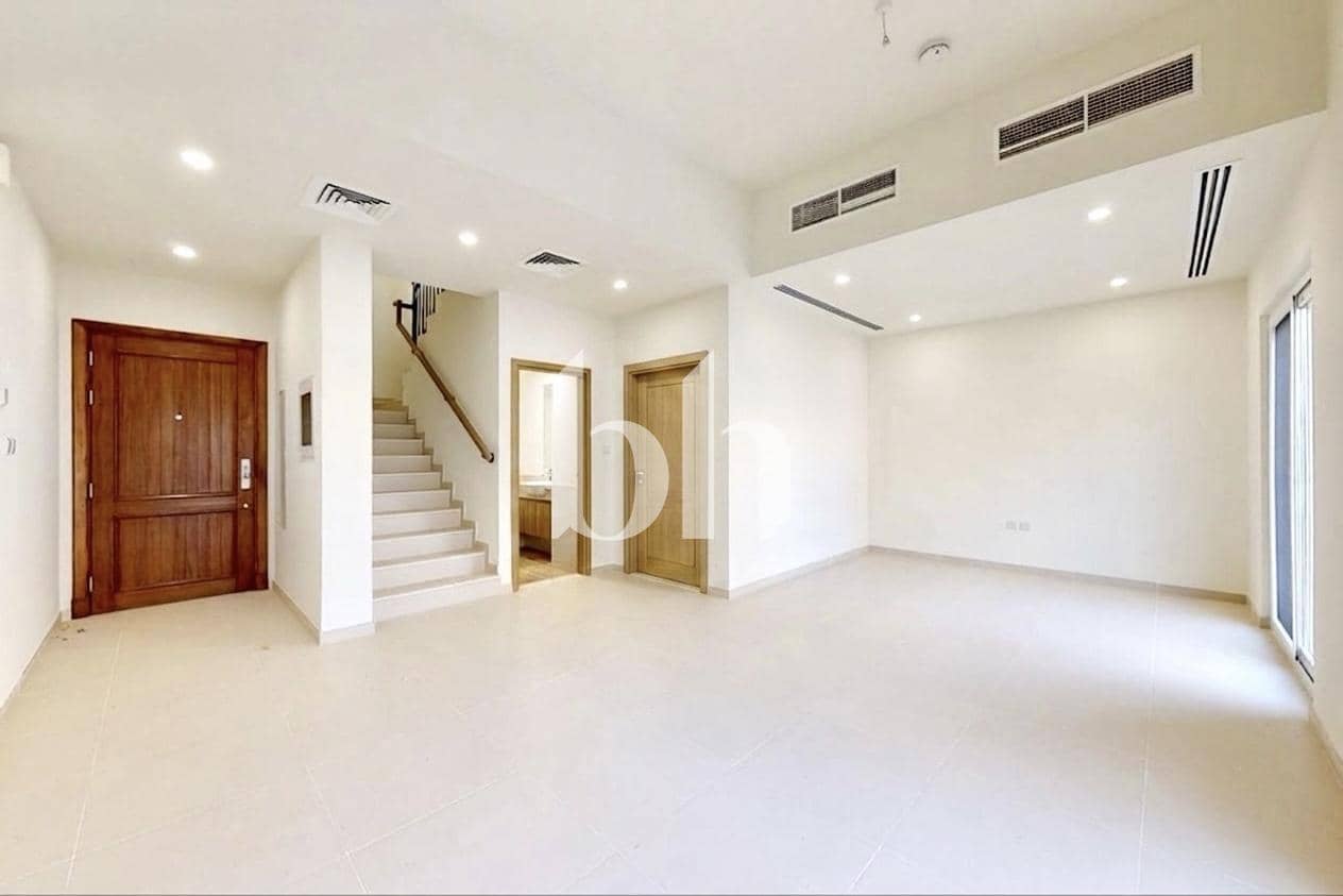 3 Bedroom Townhouse in Amaranta B