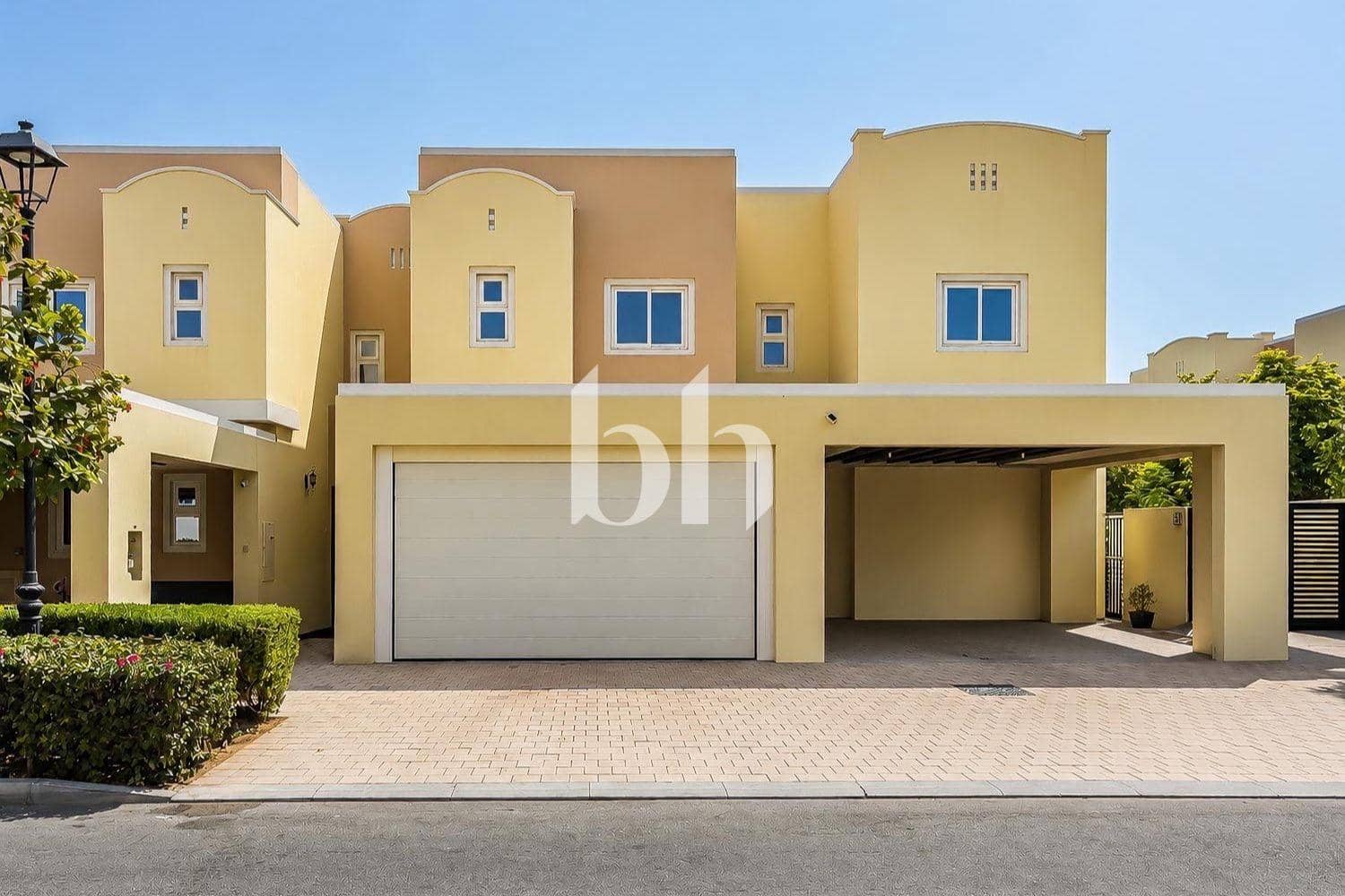 3 Bedroom Townhouse in Amaranta B - photo 1