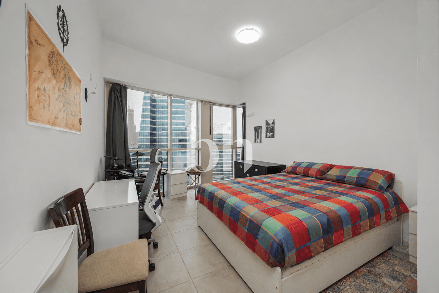 2 Bedroom Apartment in Lakeshore Tower 1 - photo 1
