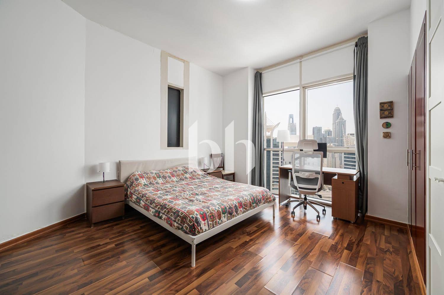 2 Bedroom Apartment in Lakeshore Tower 1