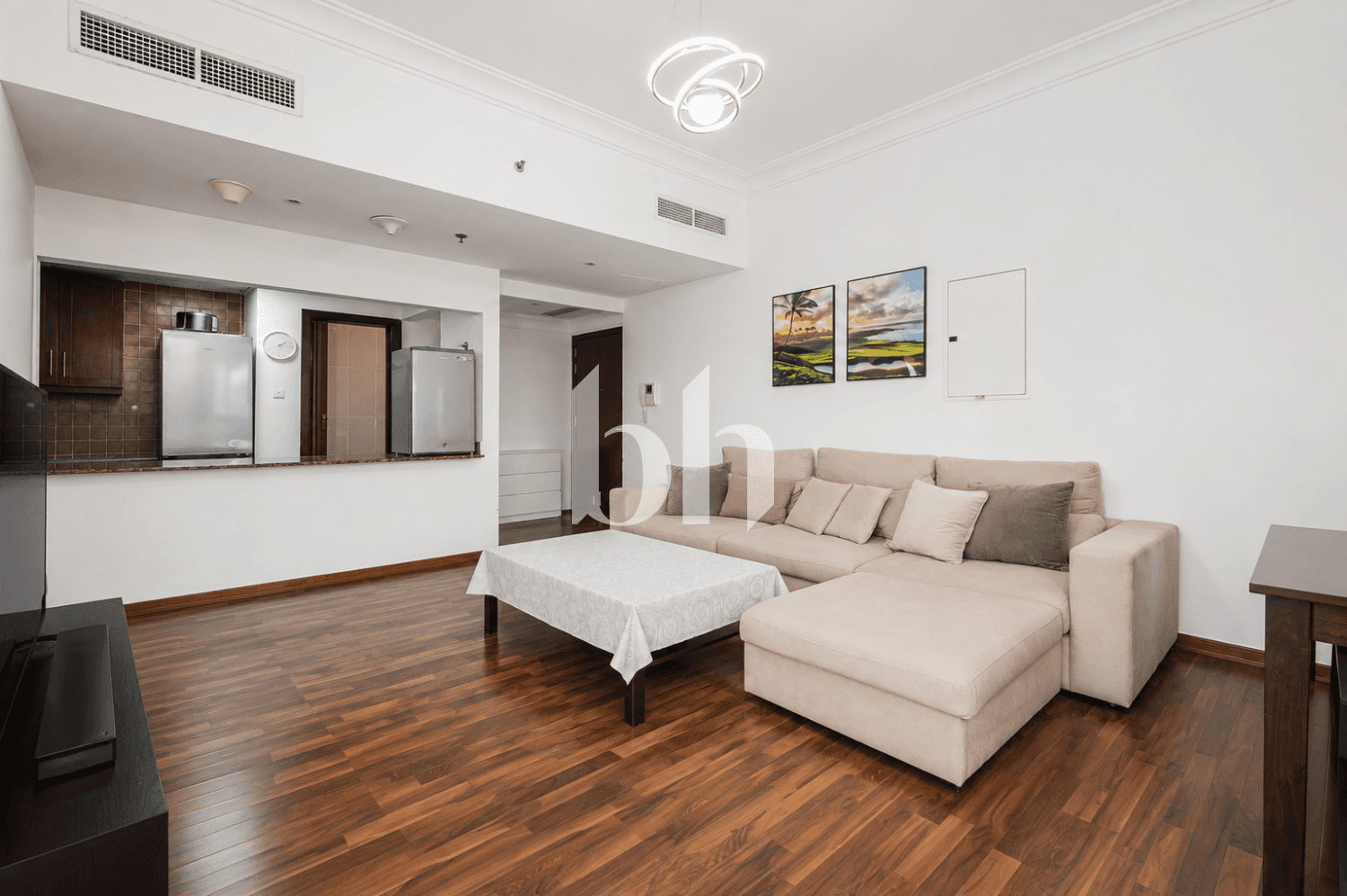 2 Bedroom Apartment in Lakeshore Tower 1 - photo 2