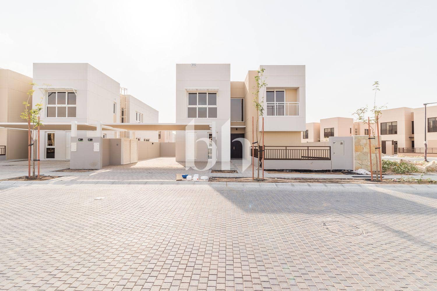 5 Bedroom Villa in Al Zahia 3 - photo 1