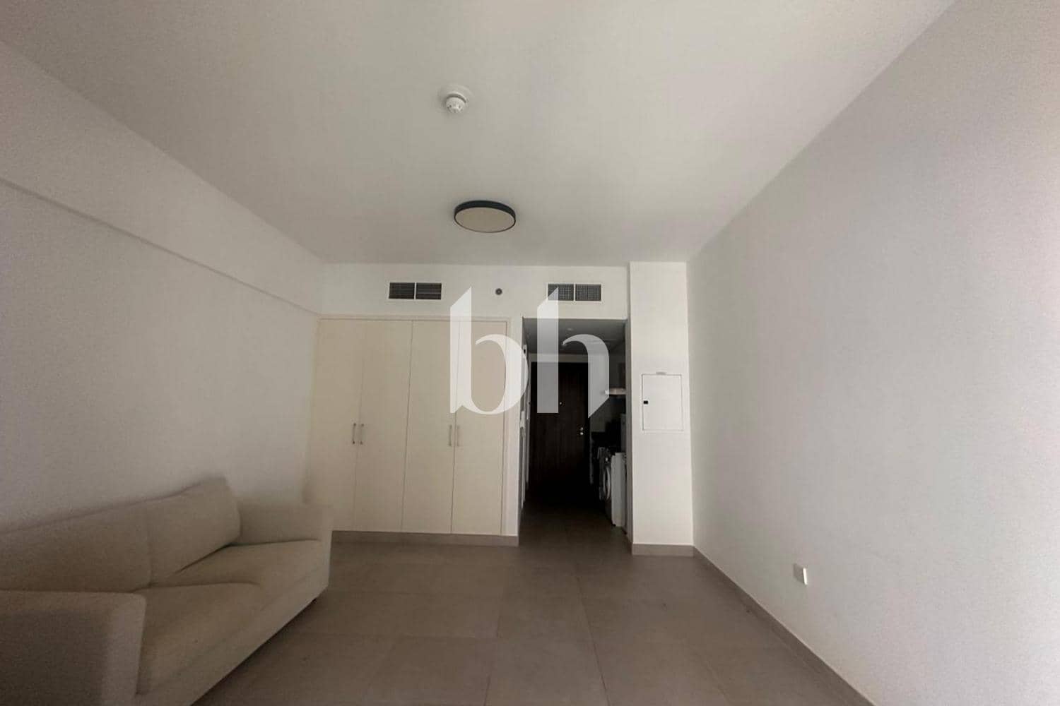 1 Bedroom Apartment in Areej Apartments - photo 2