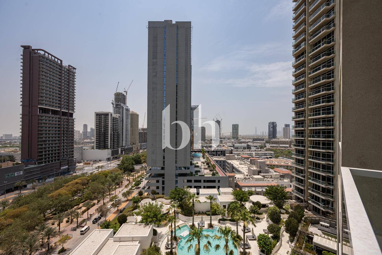 Studio Apartment in Hameni Tower