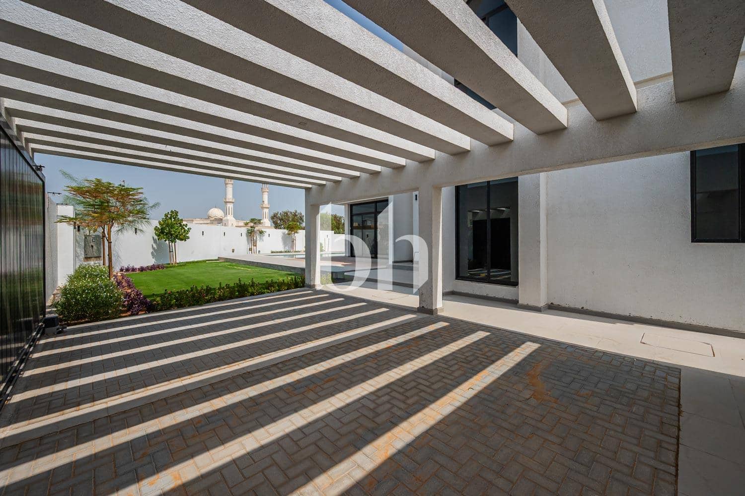 5 Bedroom Villa in Nad Al Sheba 2 - photo 1