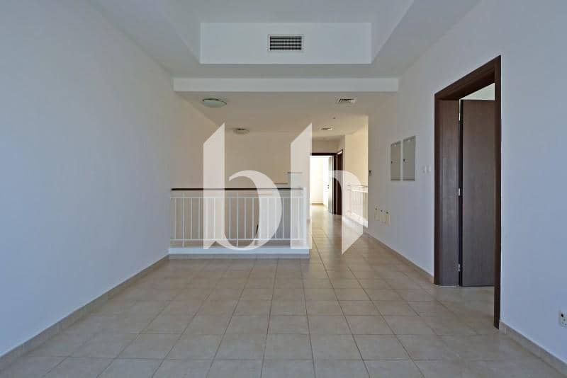 3 Bedroom Villa in Cluster J - photo 1
