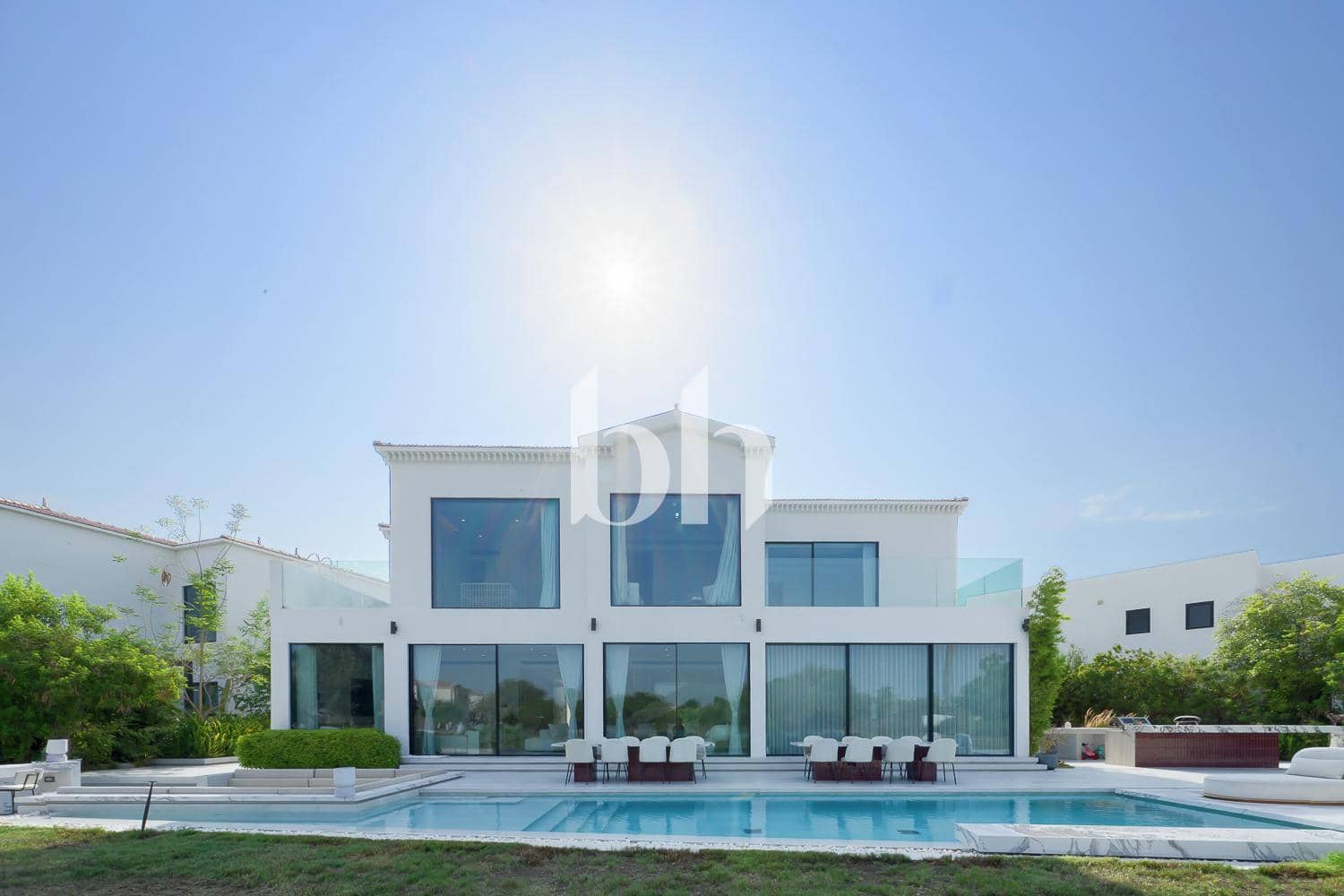 5 Bedroom Villa in Entertainment Foyer