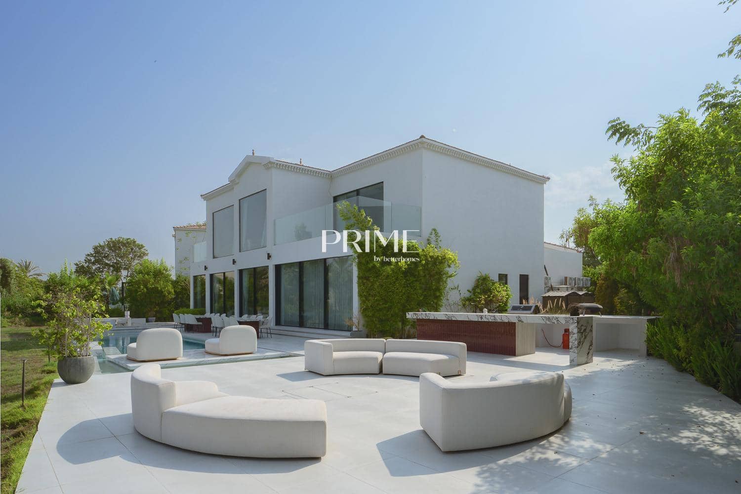 5 Bedroom Villa in Entertainment Foyer - photo 2