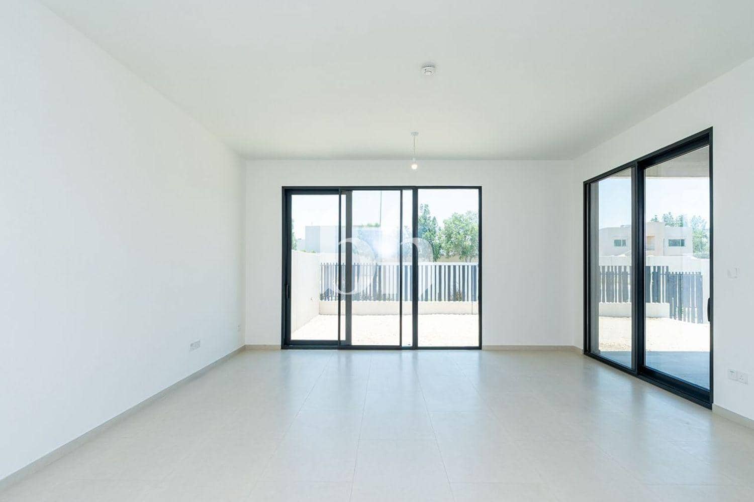 3 Bedroom Townhouse in Jebel Ali Village Townhouses
