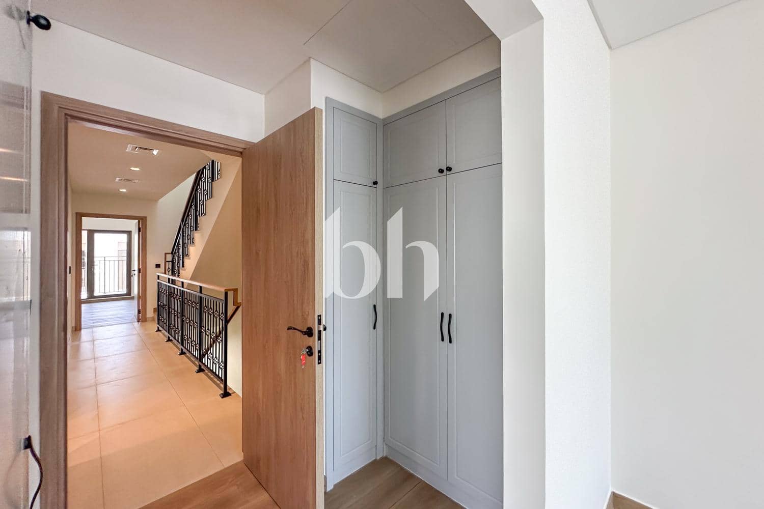 5 Bedroom Townhouse in Costa Brava 2 - photo 2