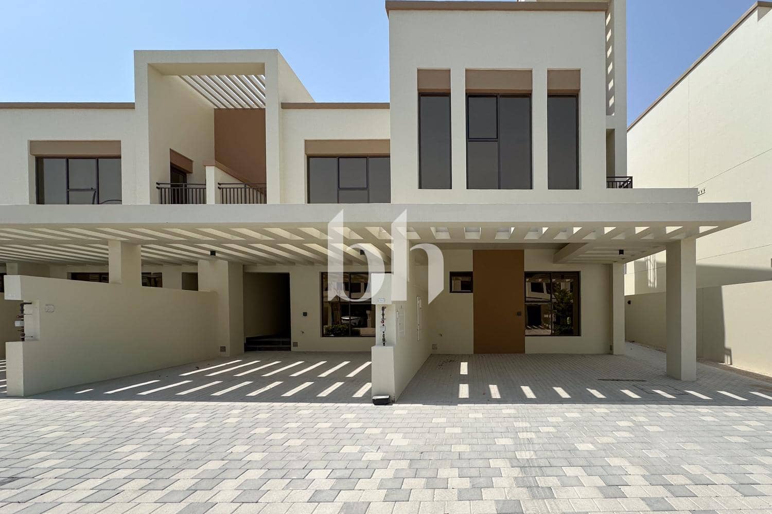 5 Bedroom Townhouse in Costa Brava 2 - photo 1
