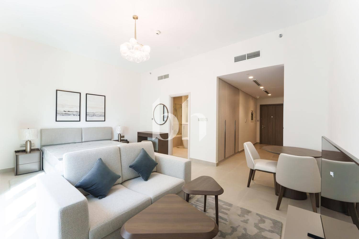 Studio Apartment in Views F - photo 2
