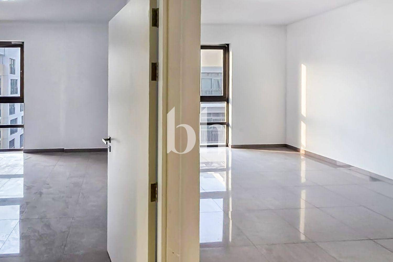 1 Bedroom Apartment in Woroud 2 - photo 2