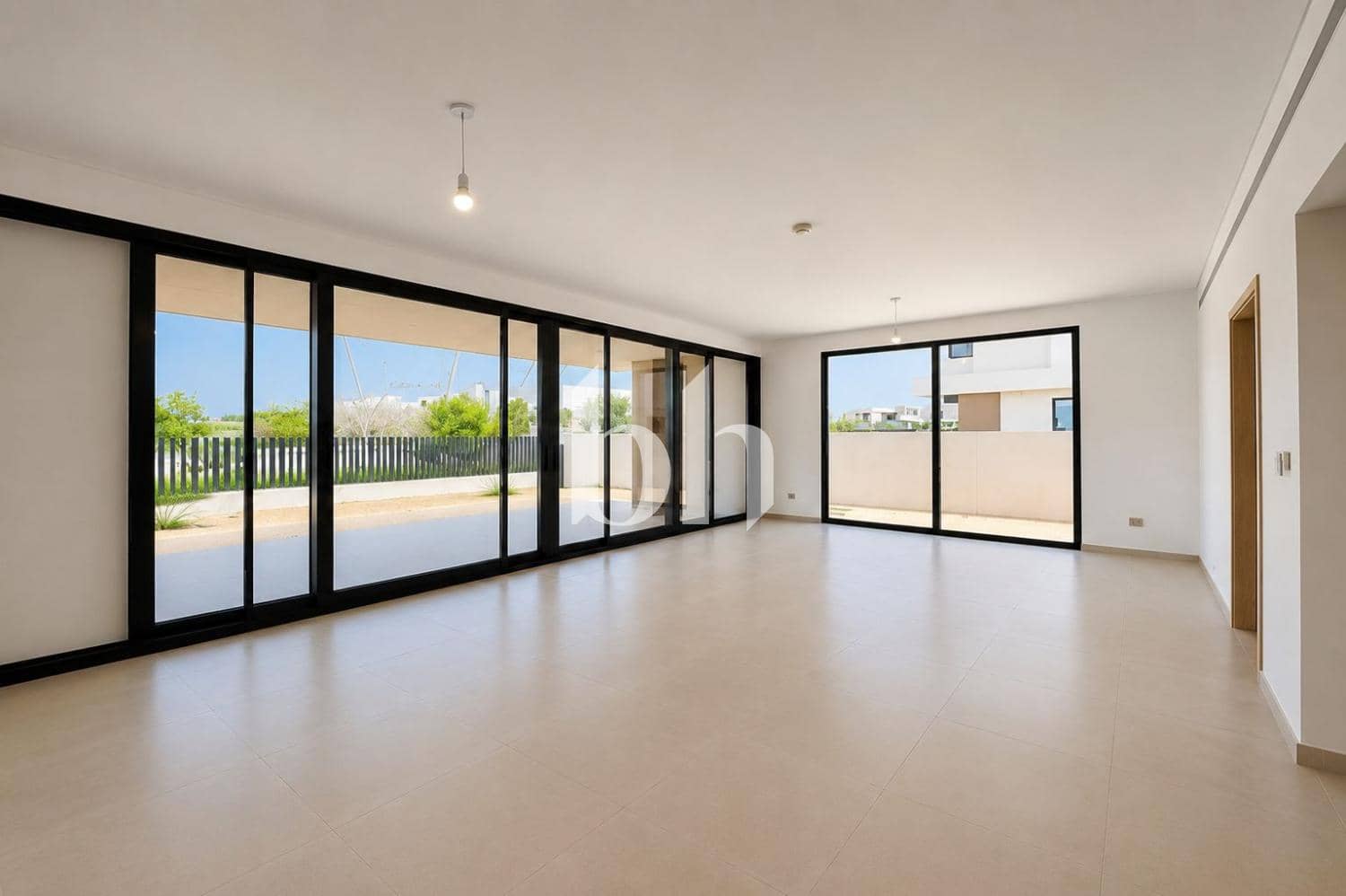4 Bedroom Villa in Al Muntazah - photo 1
