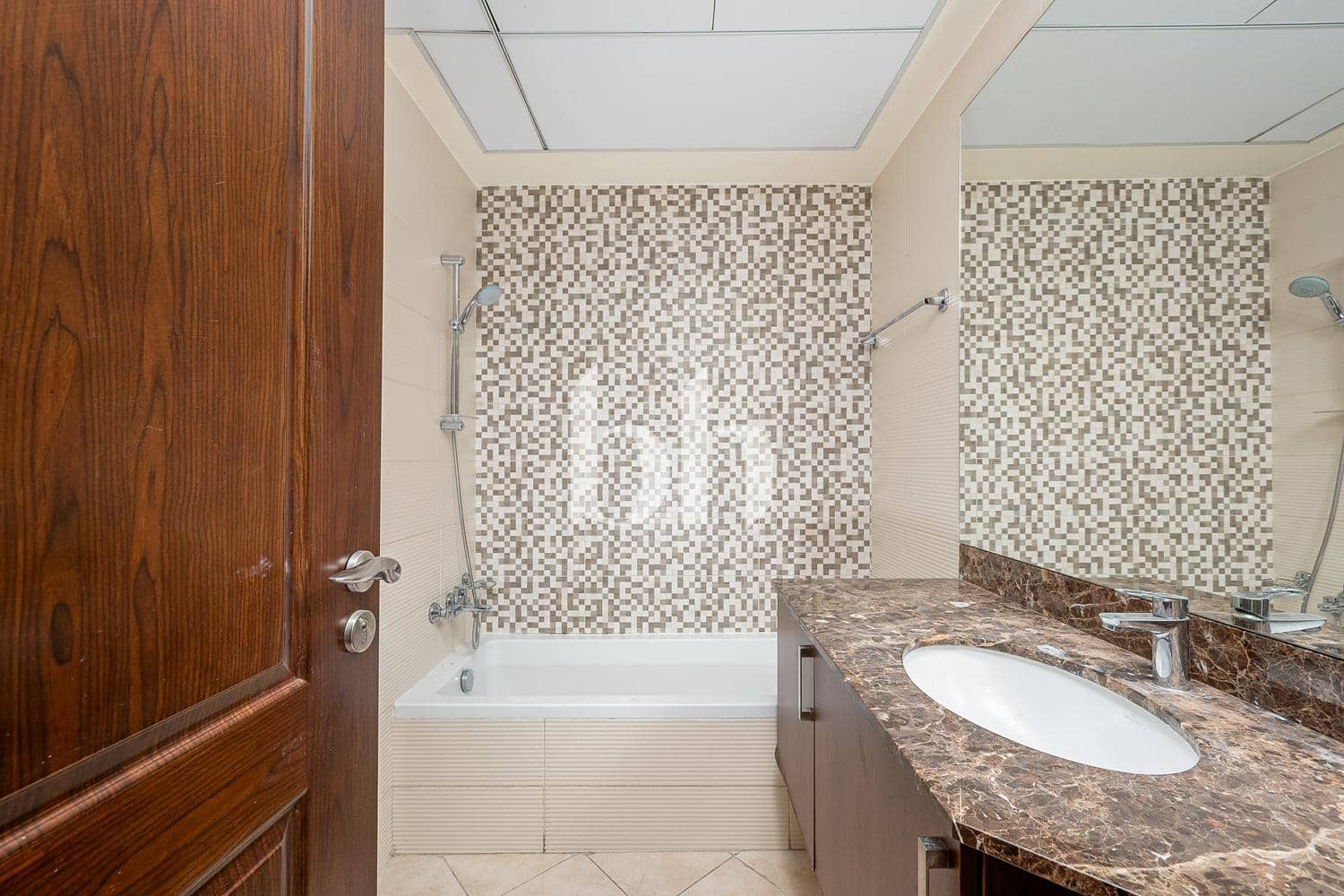 3 Bedroom Townhouse in Polo Townhouses - photo 2