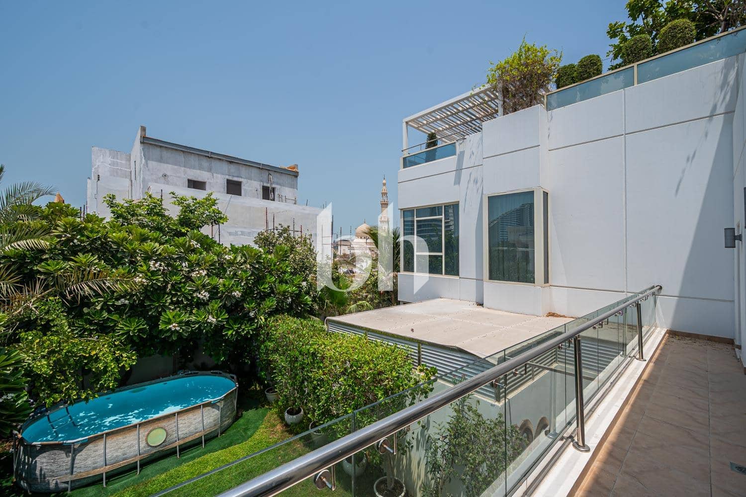 4 Bedroom Villa in Umm Suqeim 3 Villas